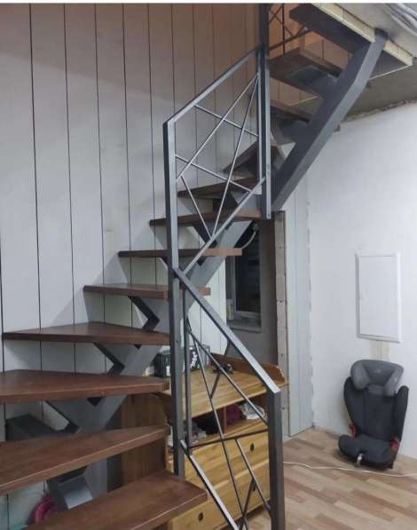 Изготовление лестниц любой сложности в фото 6