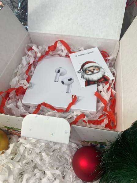 Новогодний подарок - AirPods 3 (Реплика) в Шуе фото 7