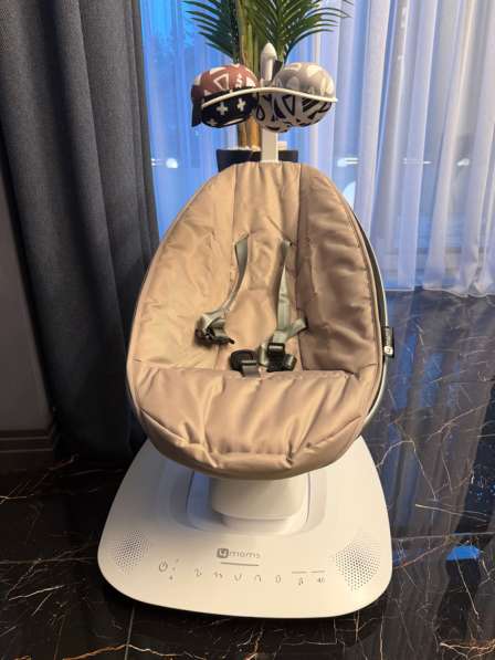 Электрические качели 4moms розовые