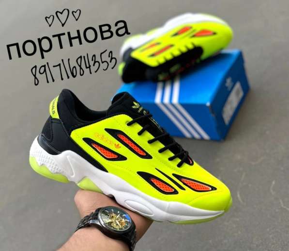 Кроссовки новые