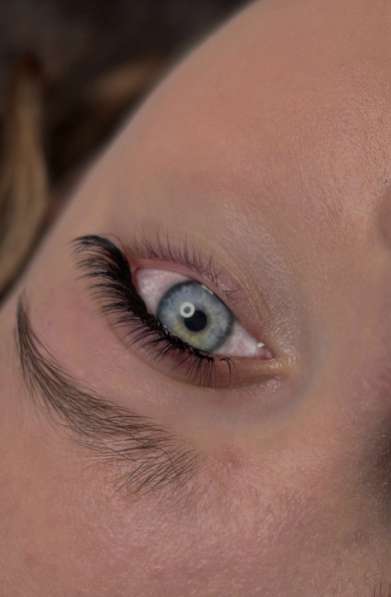 Наращеварие ресниц в Хабаровске фото 5