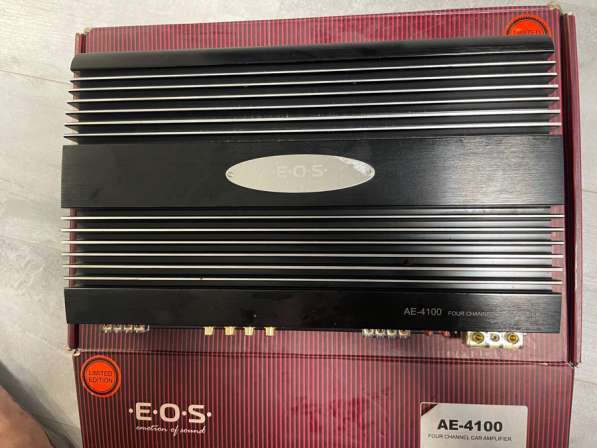 4 канальный усилитель E. O. S. AE4100