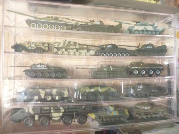 Коллекция военной техники (тяжелое вооружение и танки) в Москве фото 3