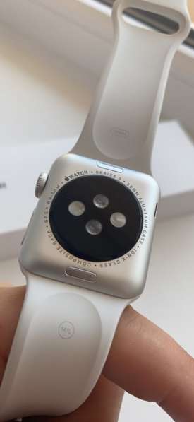 Продам часы Apple Watch series 3 в Воронеже