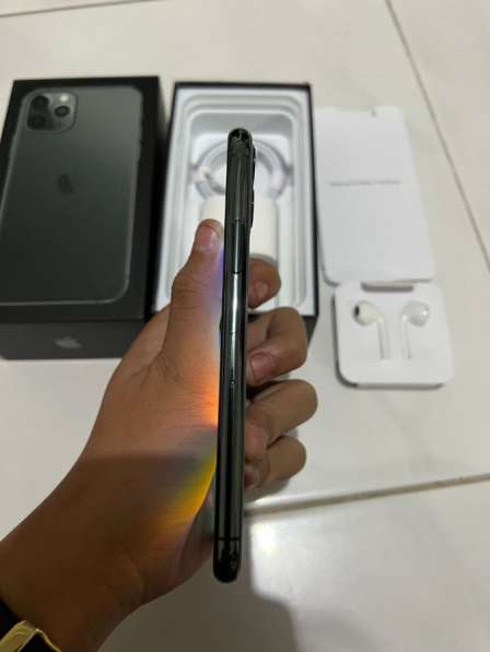 Продам iPhone 11 pro на 256 gb в Москве фото 5