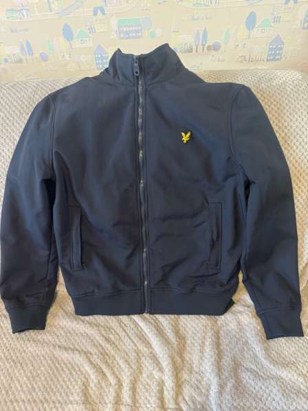 Продам мужская куртка