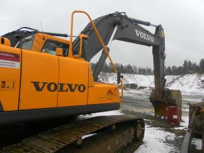 экскаватор Volvo EC240BLC в Санкт-Петербурге фото 5
