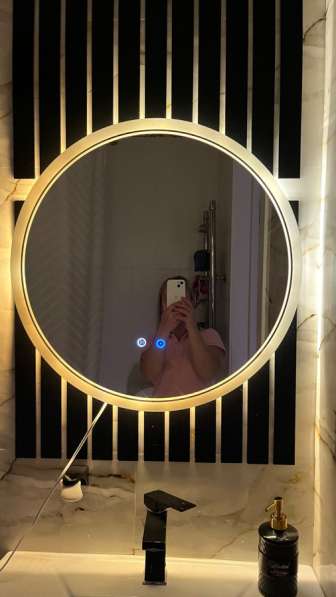 Зеркало в Сочи