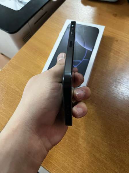 IPhone 16 Pro Max в Москве фото 4