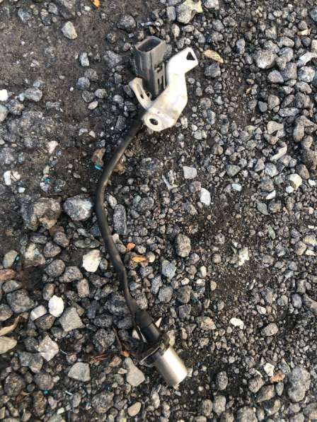 Датчик положения коленвала Toyota