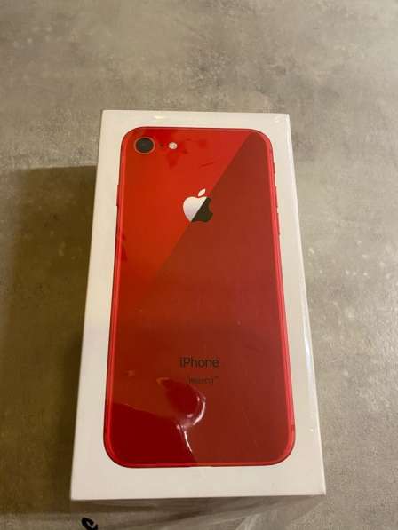 IPhone 8 RED 64gb в Казани фото 3