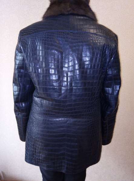Куртка из кожи крокодила в Москве фото 13