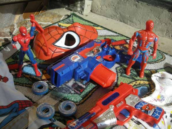 2 человека паука и 2 пистолета + маска SpiderMan в Ростове-на-Дону фото 5