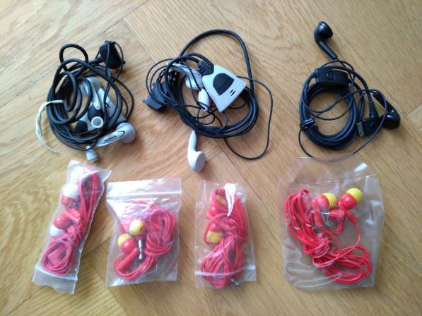 Наушники в Москве фото 8