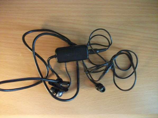 Проводная гарнитура для телефона Nokia