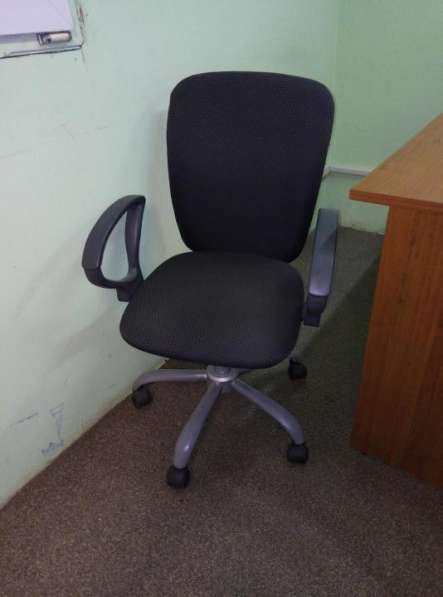 Продается Компьютерное кресло в хорошем состоянии в Москве