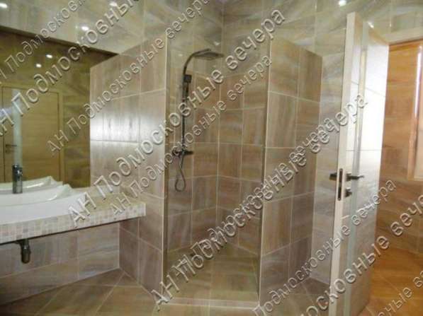 Продам коттедж в Москва.Жилая площадь 270 кв.м.Есть Газ, Водопровод. в Москве фото 51