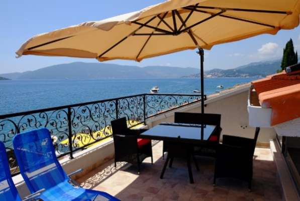 Срочно продаю Дом-апартаменты (Отель) на берегу моря в Черногории пляж Kumbor ривьера Герциг Нови