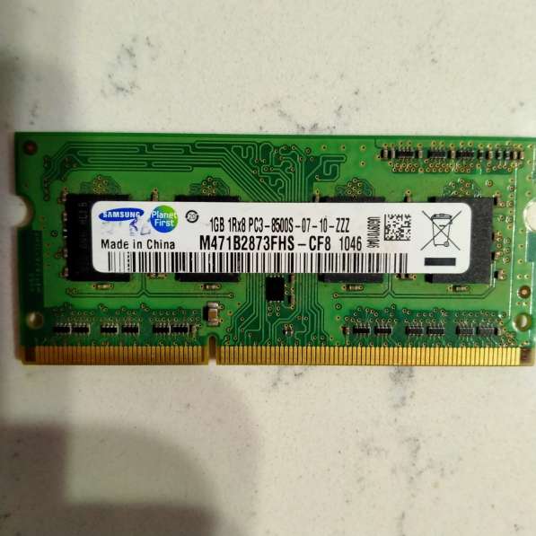 RAM samsung pc3-8500s SODIMM 1Gb в 