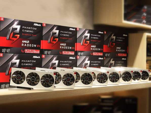 Новый AMD Radeon VII с гарантией