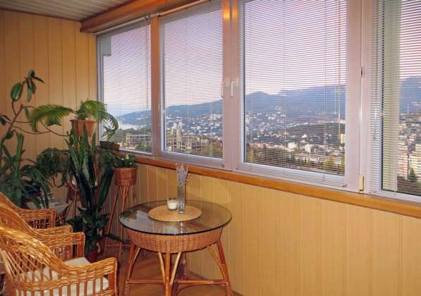 Продаётся 2-х комнатная квартира с панорамным видом на Ялту. в Ялте фото 10