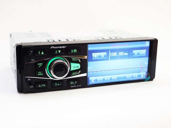 Автомагнитола Pioneer 4033 ISO - экран 4,1'', DIVX, MP3