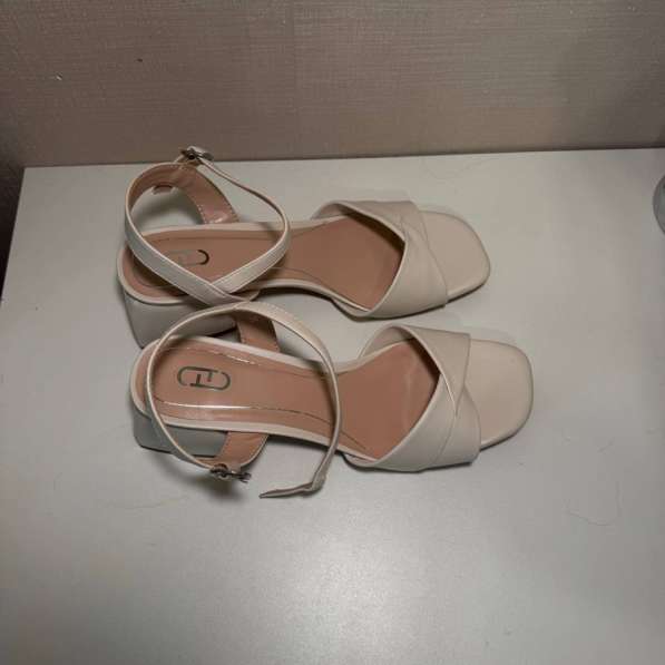 Туфли женские 38 размер в Ярославле фото 3