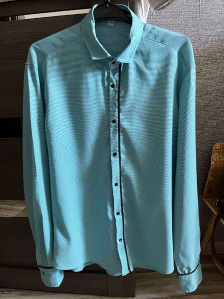 Рубашки на 52-54