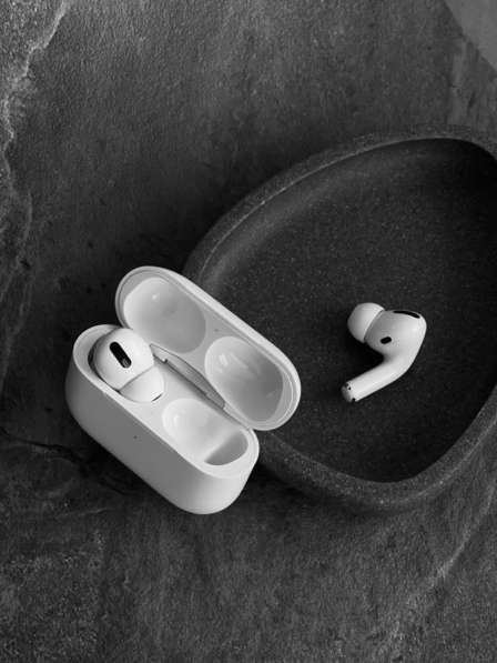 AirPods Pro в Москве фото 3