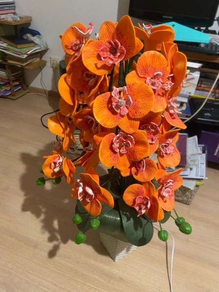 Светильник в виде цветка