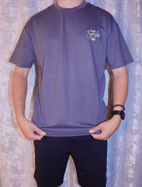 Футболка Черная в Москве