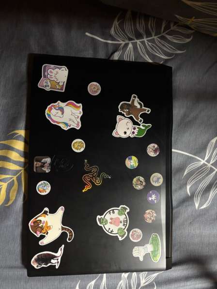 Ноутбук MSI GF76 Katana