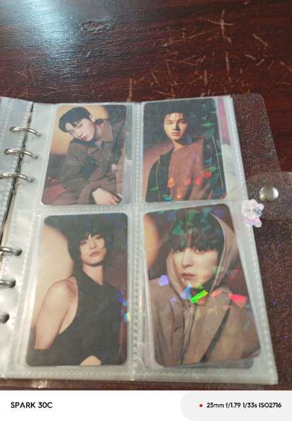 Официальные карты K-pop в Москве фото 6