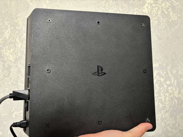 Ps4 slim 1tb с 2 джойстиками играми в Владикавказе фото 4