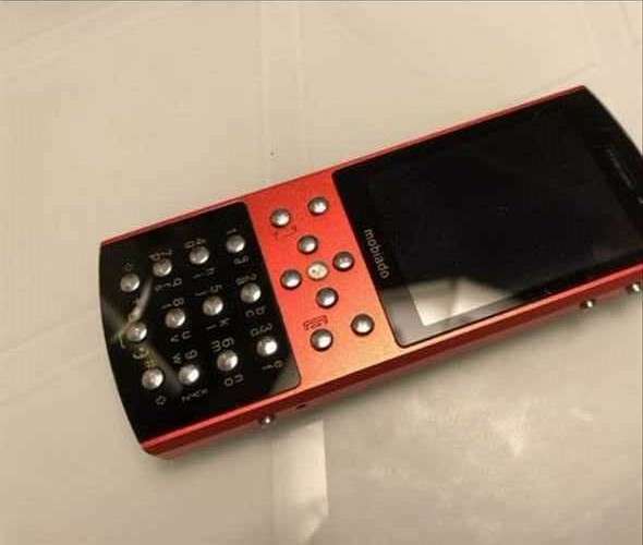 Новый Mobiado Classic 712ZAF (оригинал, Канада)