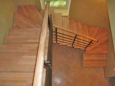 Деревяные лестницы на карасе для коттедж СлавДвор Мечта в Арзамасе фото 4