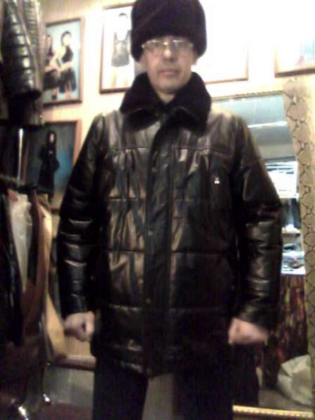 Продаю кожаный пуховик мужской, эксклюзивная дизайн-вещь в Барнауле фото 5
