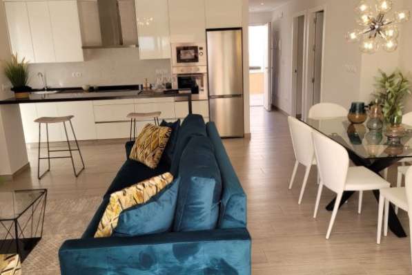 Недвижимость в Испании, Новые квартиры в Торре де Ла Орадада в фото 8