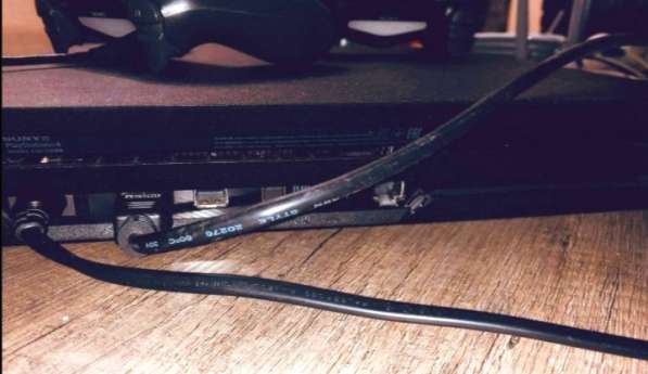 PS 4Pro 1 TB в фото 3