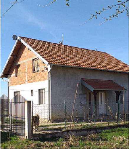 Дом в Бечмен, Сурчин, Сербия