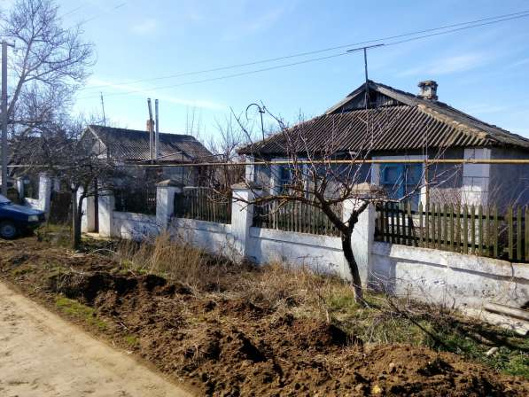 Продам дом в Крыму 7 км. до моря