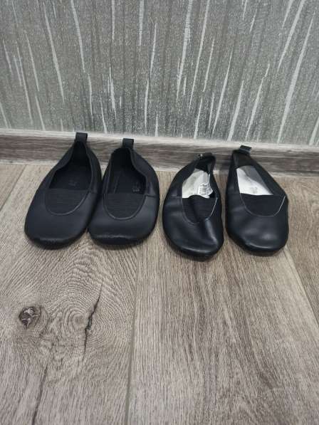 Отдам бесплатно детскую обувь в Владикавказе фото 5