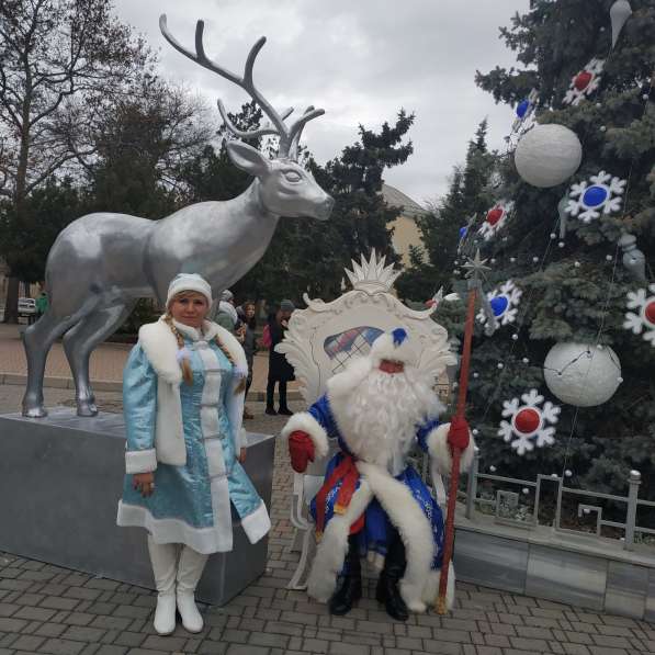 Поздравление Деда мороза и Снегурочки в Евпатории в Евпатории