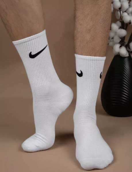 Белые высокие носки Nike в Чебоксарах