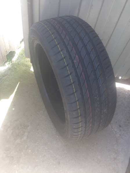 Новые шины 235/45R17