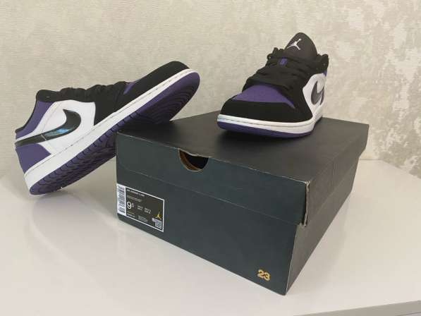 Nike Air Jordan 1 low (court purple) в фото 4