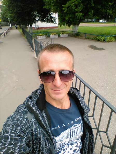 Алексей, 40 лет, хочет познакомиться – Познакомились с девушкой