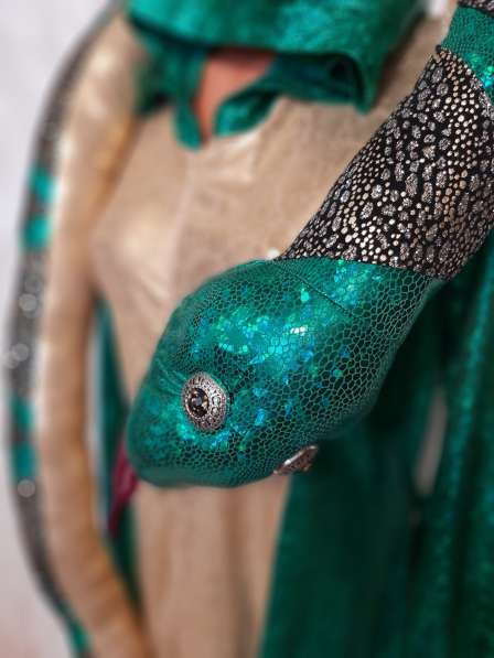 Платье комбинезон Змея в Санкт-Петербурге