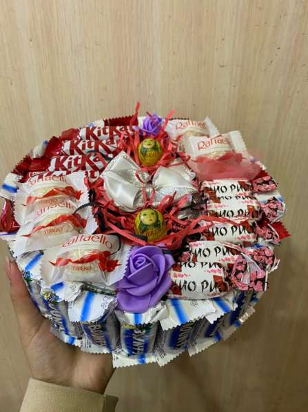 Подарки-букеты из конфет в Югорске фото 3
