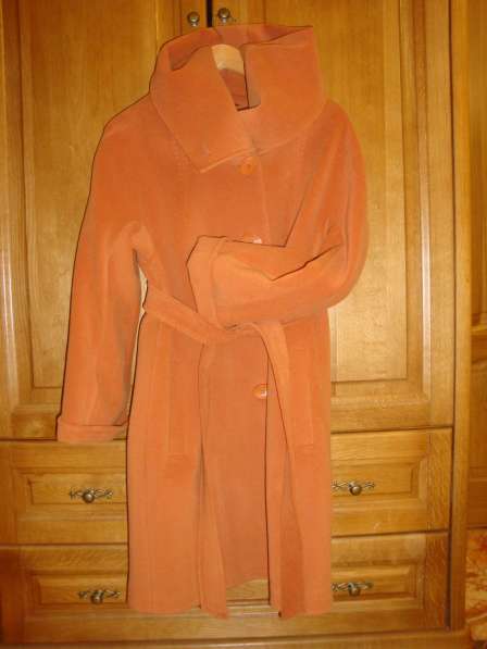 Продается пальто женское кашемировое, размер 48